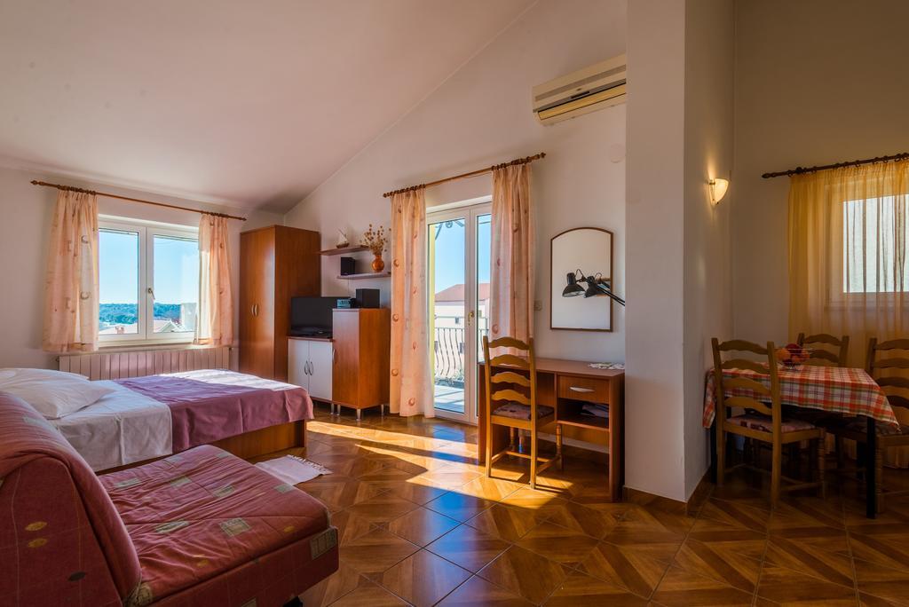 Apartment Majoran Pula Exteriér fotografie